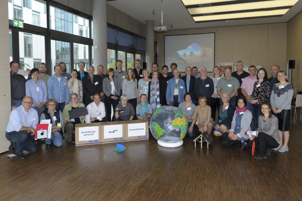 14 bundesweite BBNE-Projekte kamen bei der letzten Fachwerkstatt in Bremerhaven zusammen. Foto: energiekonsens / Masorat